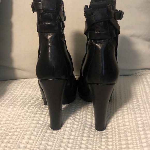 Alberto Fermani  Leather Ankle Boots - Picture 5 of 9